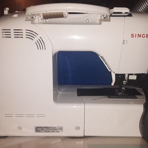 Singer sewing machine